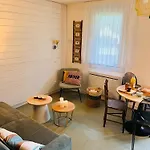La Unique - Le Jardin Sur Les Pyrenees- Vue Panoramique Montagne -jardin Cloture Prive De 100m2-parking-linge De Lit Et Serviettes Compris- アパート *