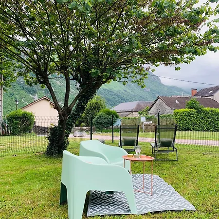 La Unique - Le Jardin Sur Les Pyrenees- Vue Panoramique Montagne -jardin Cloture Prive De 100m2-parking-linge De Lit Et Serviettes Compris- Apartmán *